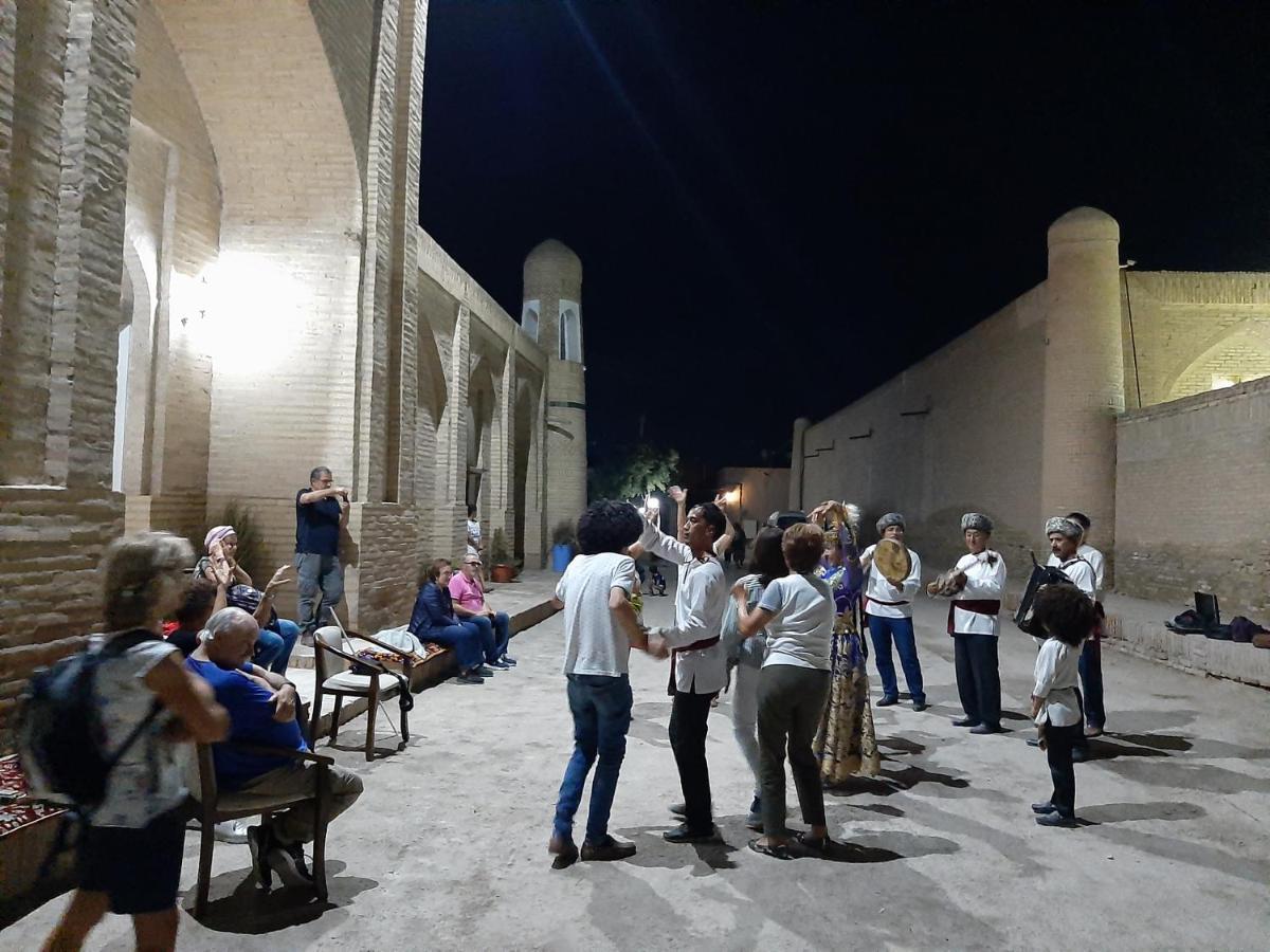 بيت شباب Muso To'Ra خيوة المظهر الخارجي الصورة