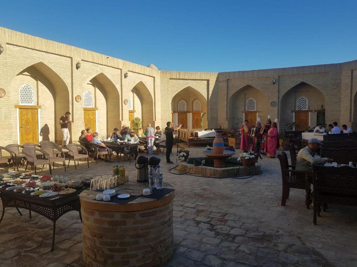 بيت شباب Muso To'Ra خيوة المظهر الخارجي الصورة