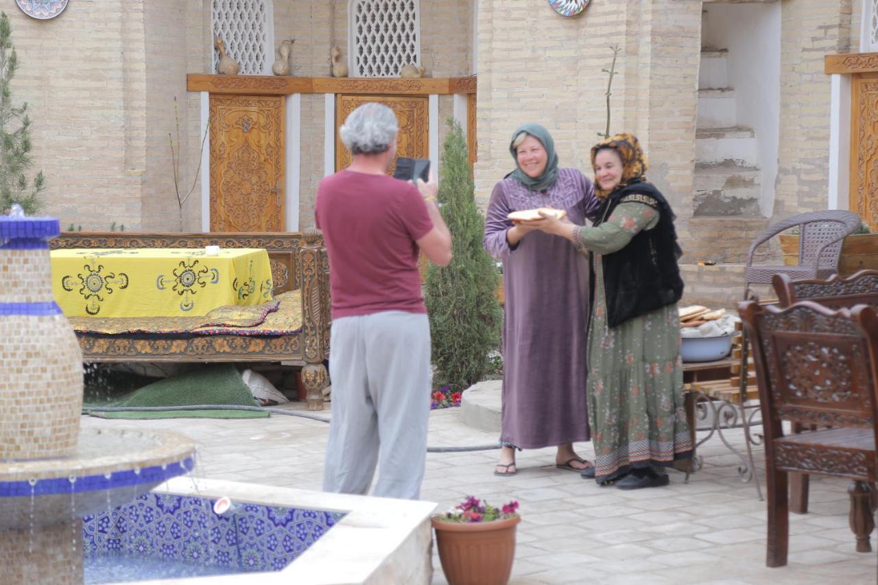 بيت شباب Muso To'Ra خيوة المظهر الخارجي الصورة