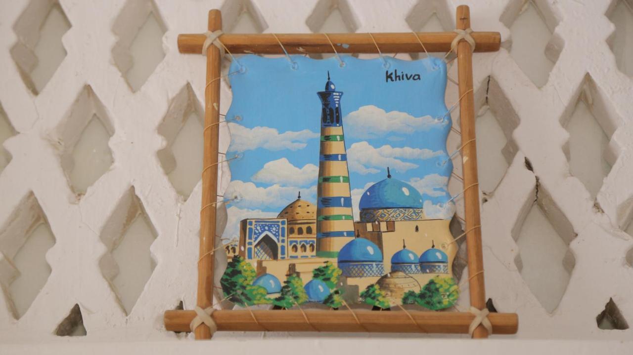 بيت شباب Muso To'Ra خيوة المظهر الخارجي الصورة
